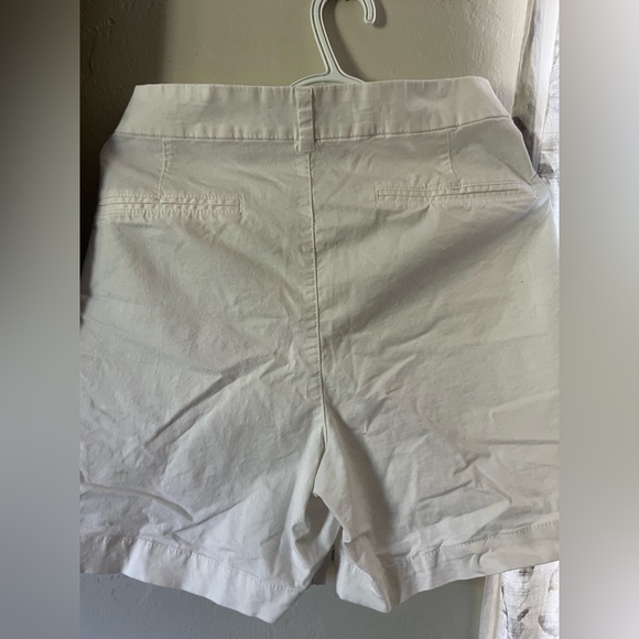 Shorts - Picture 2 of 2